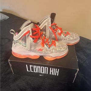 Nike Lebron XIX